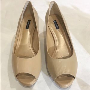 Alex Marie size 9 1/2 color tan